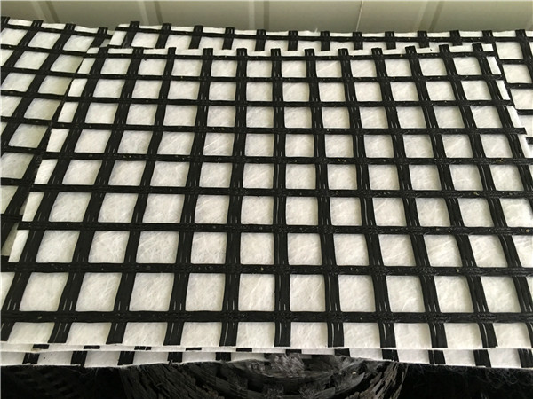  FIBERGLASS GEOGRID COMPOSITE WITH GEOTEXTILE